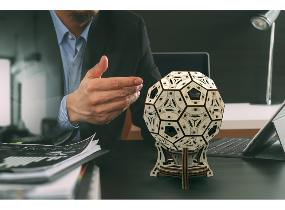 WOODEN CITY 3D puzzle Multifunkčný organizér - Futbalová lopta 175 dielov