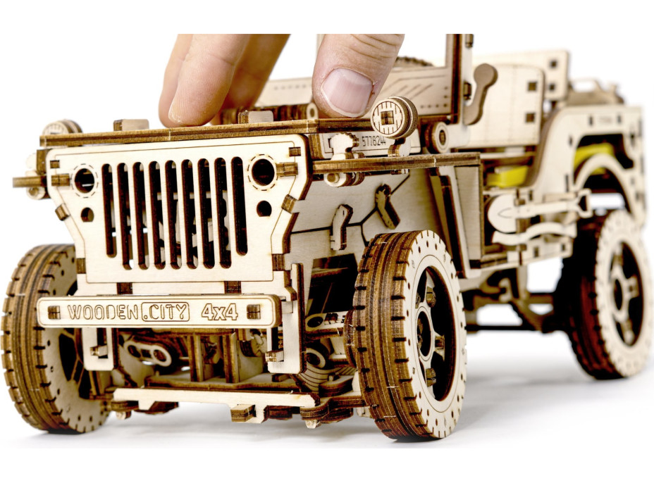 WOODEN CITY 3D puzzle Terénne auto - džíp 4x4, 570 dielikov
