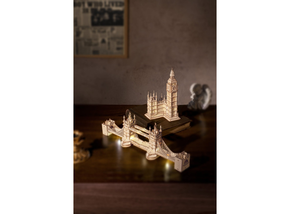 ROBOTIME Rolife Svietiace 3D drevené puzzle Tower Bridge 113 dielikov