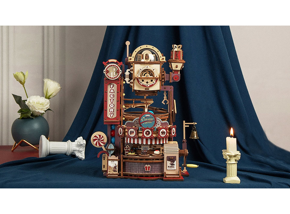 ROBOTIME Roker 3D drevené puzzle Guľôčková dráha: Továreň na čokoládu s LED svetlami 420 dielikov