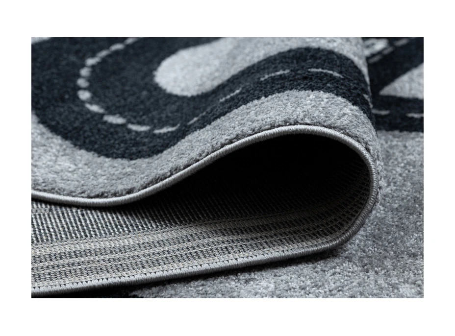 Detský kusový koberec Fun Track grey