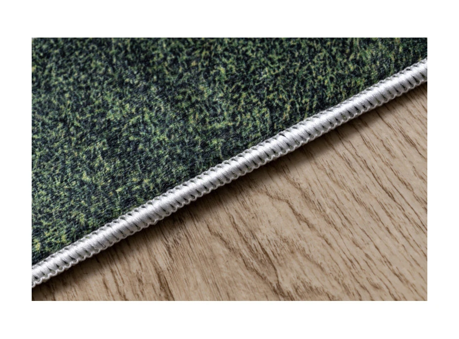Detský kusový koberec Bambino 2138 Football green