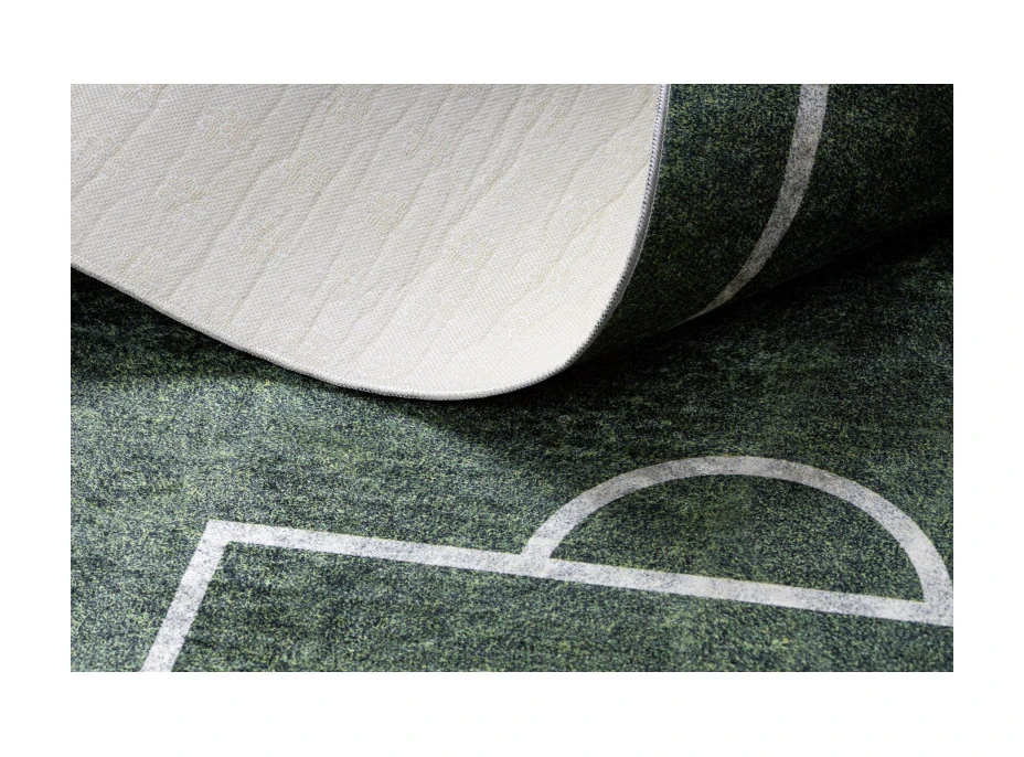 Detský kusový koberec Bambino 2138 Football green