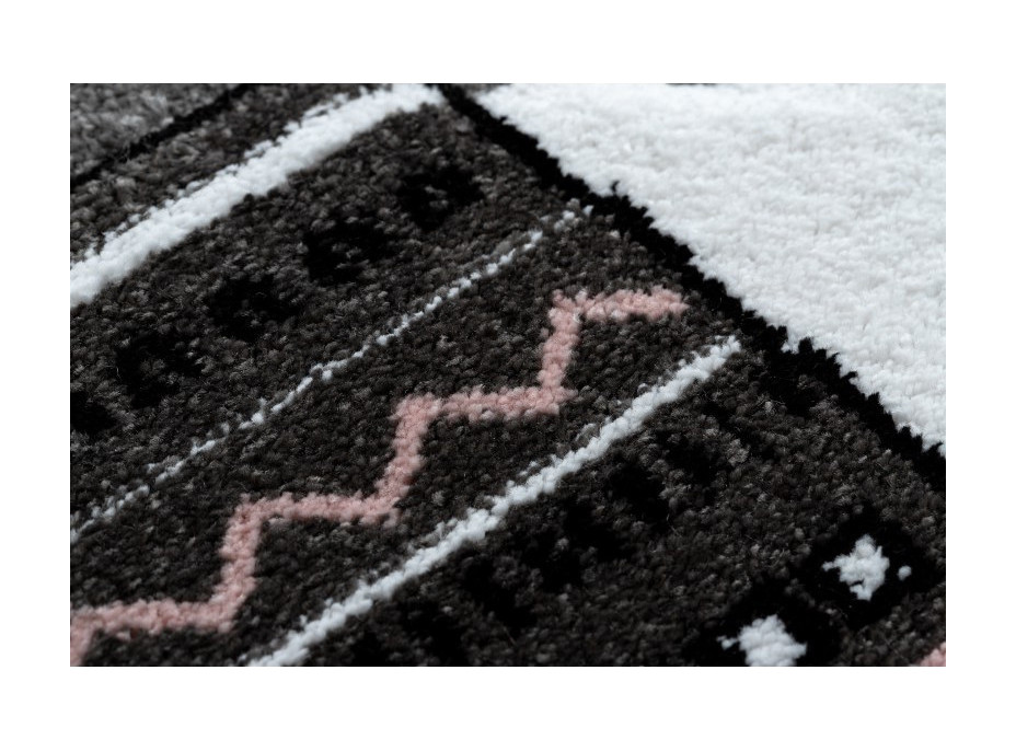 Detský kusový koberec Petit Lama grey kruh