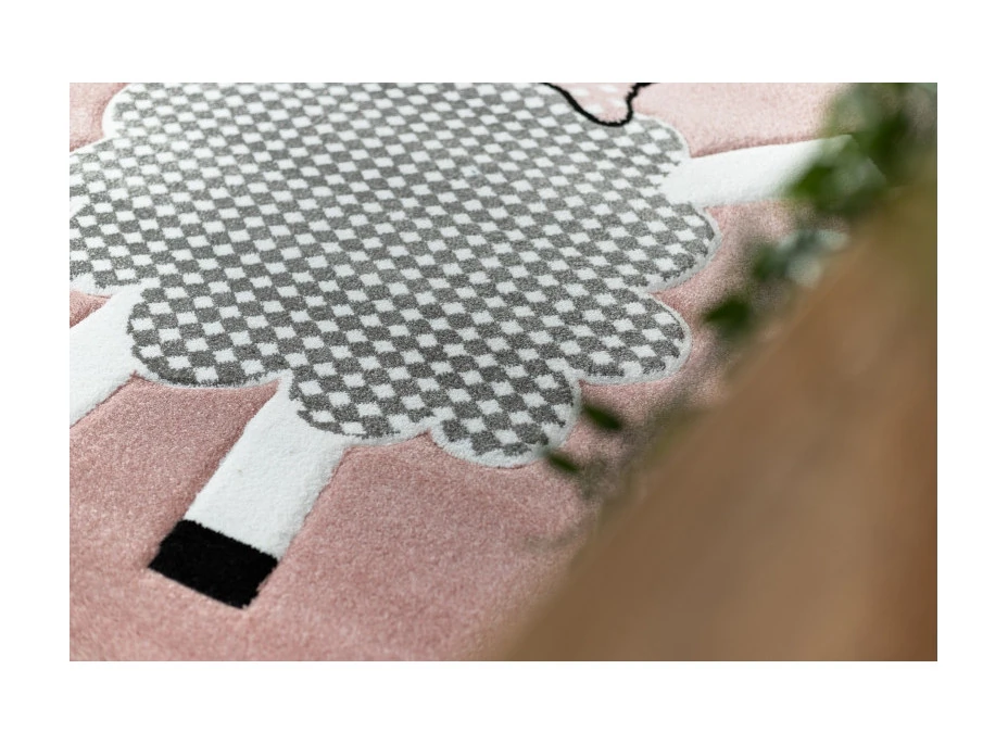 Detský kusový koberec Petit Dolly sheep pink
