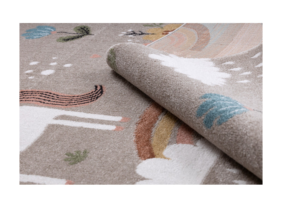 Detský kusový koberec Fun Unicorn with rainbow beige