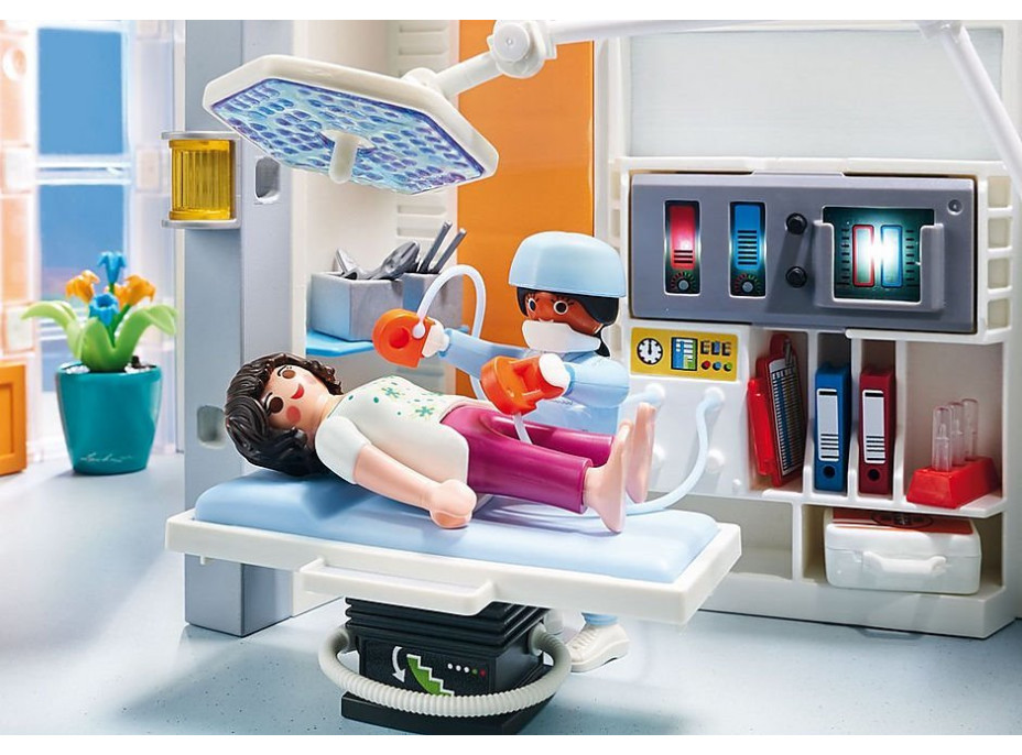 PLAYMOBIL® City Life 70191 Nemocnica s vybavením