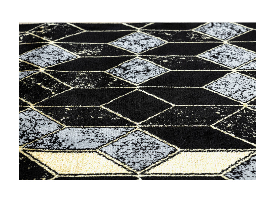 Behúň Gloss 400B 86 3D geometric black/gold