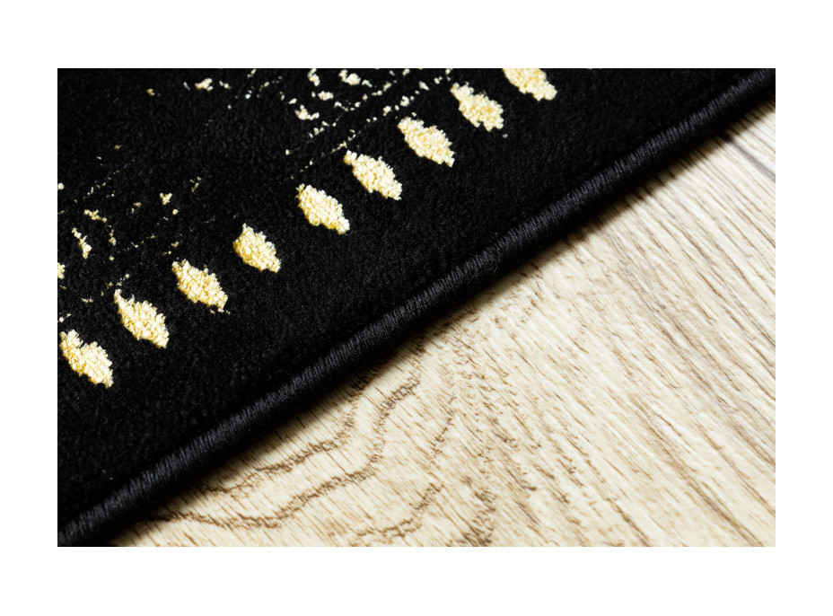 Behúň Gloss 406C 86 geometric black/gold