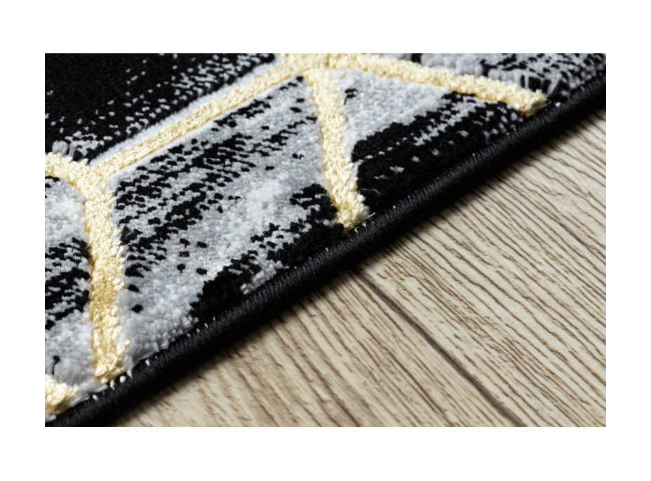 Behúň Gloss 3D cubes black/gold/grey